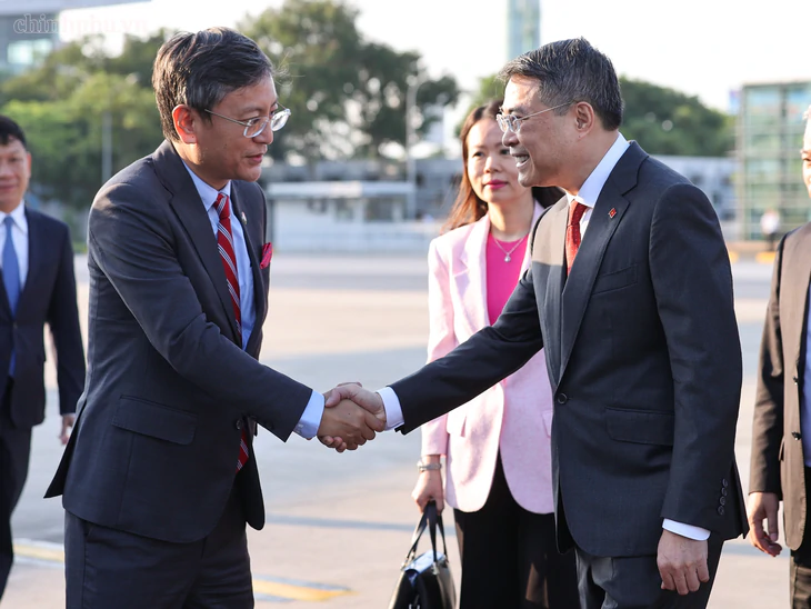 Thủ tướng Lê Minh Hưng lên đường dự Hội nghị thượng đỉnh BRICS tại Ấn Độ - Ảnh 2.