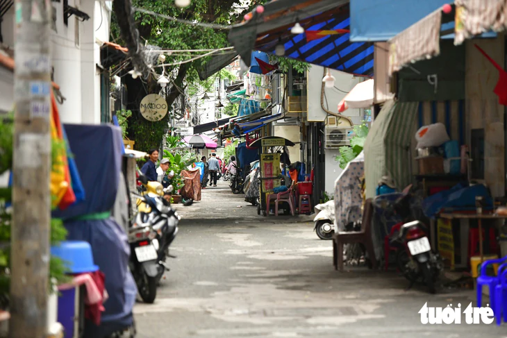 Luật phát triển đô thị: Tạo cơ chế mở tuyến xe buýt vào tận hẻm chở dân - Ảnh 1.