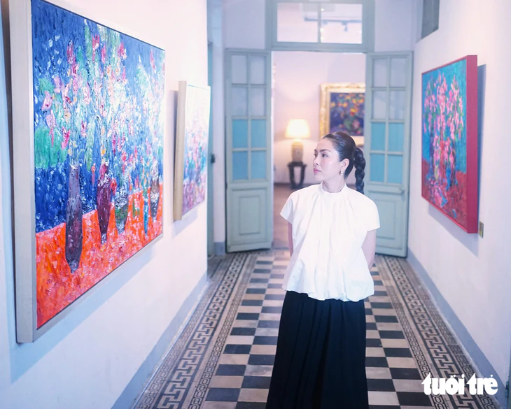 Tăng Thanh Hà cùng dàn nghệ sĩ khám phá 'Những mùa hoa trong ký ức' của Đỗ Mạnh Cường - Ảnh 2.