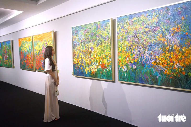 Tăng Thanh Hà cùng dàn nghệ sĩ khám phá 'Những mùa hoa trong ký ức' của Đỗ Mạnh Cường - Ảnh 13.
