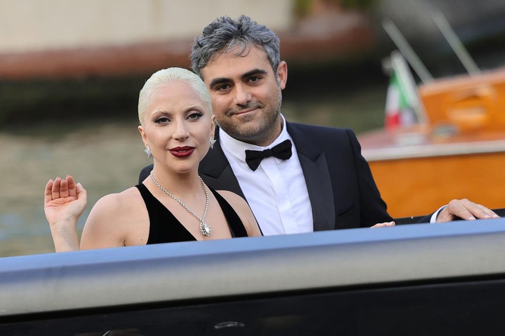Lady Gaga đón con đầu lòng - Ảnh 1.