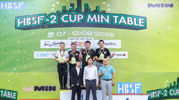 Cơ thủ nhận 70 triệu đồng tiền thưởng từ chức vô địch 'World Cup billiards Việt Nam' - Ảnh 2.
