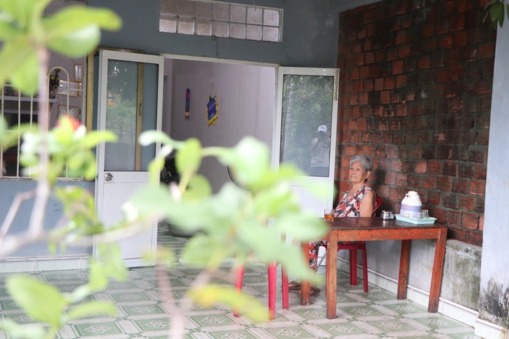 Rời trại mồ côi về nhặt ve chai cùng ngoại, nay Như đậu Đại học Huế - Ảnh 6.