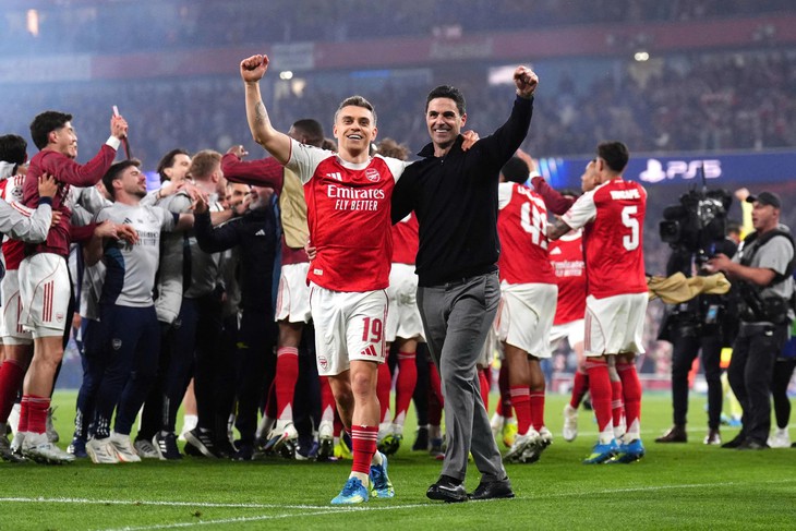 Arsenal nhờ công ty tư vấn Mỹ tìm ‘công thức’ giữ thành công - Ảnh 1.