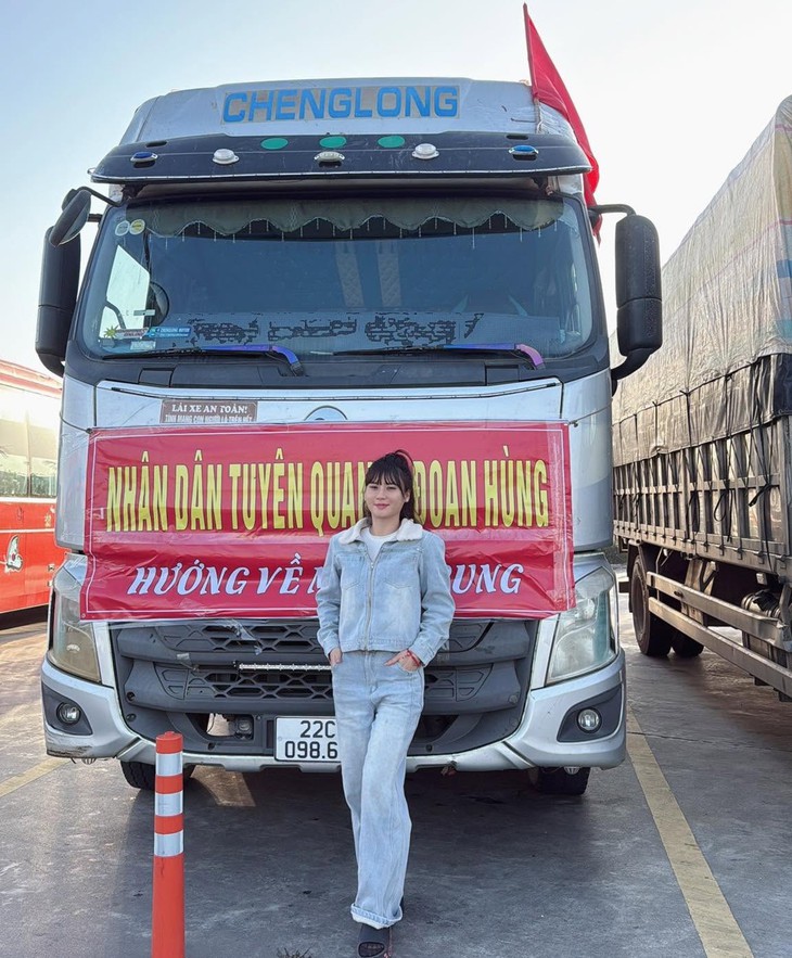 Nữ lái xe có - Ảnh 5.