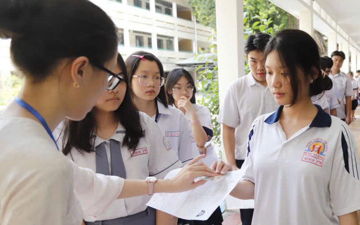 Đưa AI vào lớp mỹ thuật, hỗ trợ học sinh phát triển ý tưởng của mình - Ảnh 4.