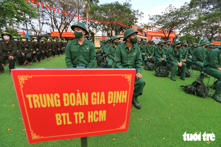 Cận nặng đã mổ mắt có được tham gia nghĩa vụ quân sự 2027? - Ảnh 1.
