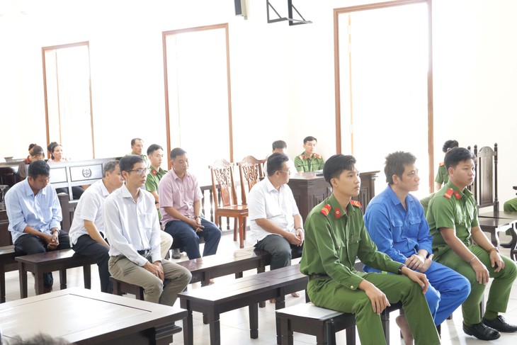 Tòa Tối cao hủy án vụ 7 cựu cán bộ ở Long Mỹ vi phạm quy định về bồi thường - Ảnh 1.