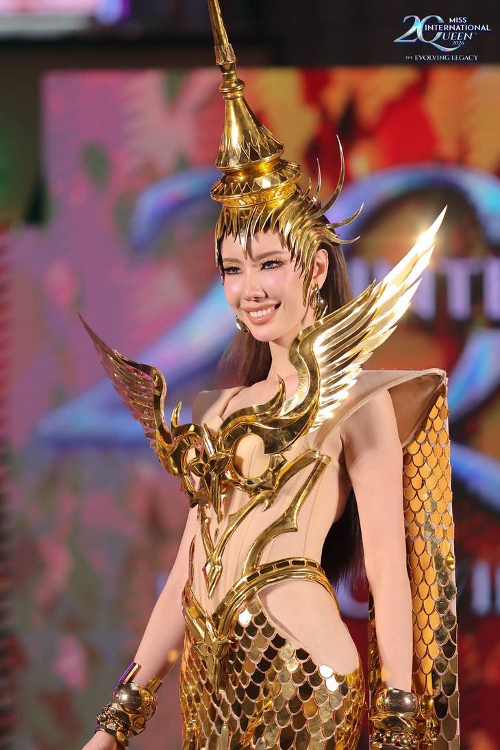 Minh Anh mang mùa bướm Cúc Phương lên sân khấu Miss International Queen - Ảnh 22.
