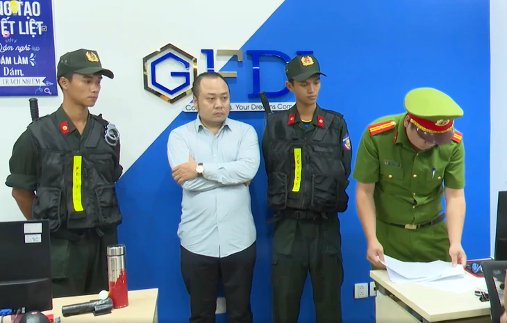 Bắt 2 giám đốc, 1 phó giám đốc Công ty GFDI: Giúp sức ‘sếp’ tổng lừa 7.108 người - Ảnh 2.