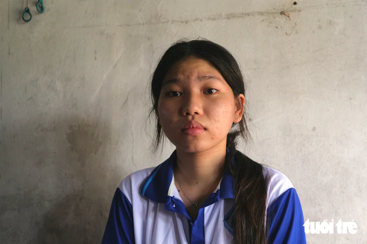Nữ sinh mồ côi là học sinh giỏi tỉnh, xin ĐH Cần Thơ hoãn đóng học phí vì chưa đủ tiền - Ảnh 7.