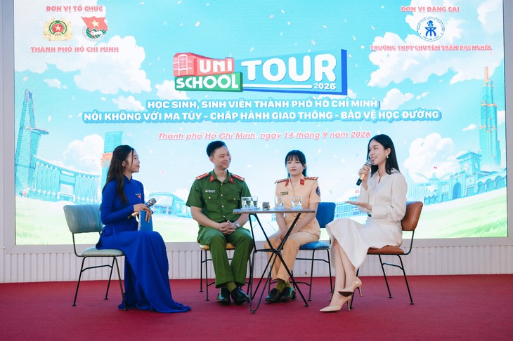 Học sinh, sinh viên TP.HCM nói không với 'phê' ma túy, 'phớt' luật an toàn giao thông - Ảnh 2.