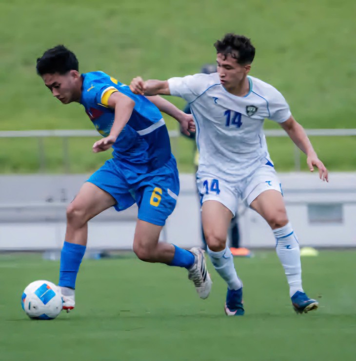 U23 Uzbekistan rộng cửa đi tiếp sau khi thắng đậm U23 Philippines - Ảnh 1.