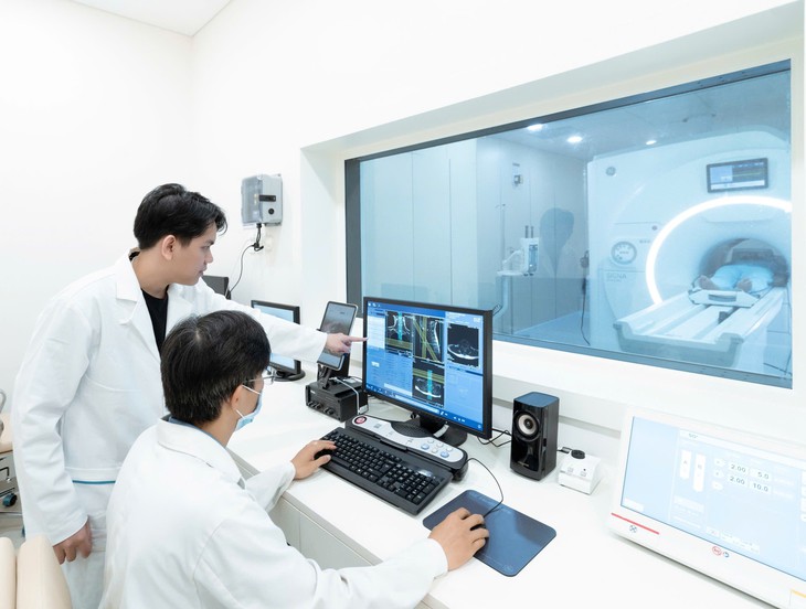Bệnh viện Hoàn Mỹ Đà Lạt ứng dụng MRI tích hợp AI chẩn đoán bệnh - Ảnh 4.