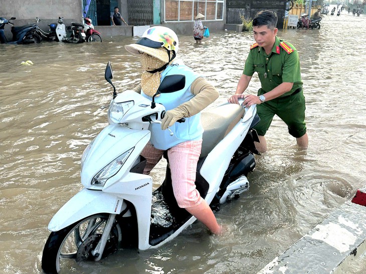Chuyên gia chỉ ra nguyên nhân nhiều nơi ở Cần Thơ ngập sâu - Ảnh 1.