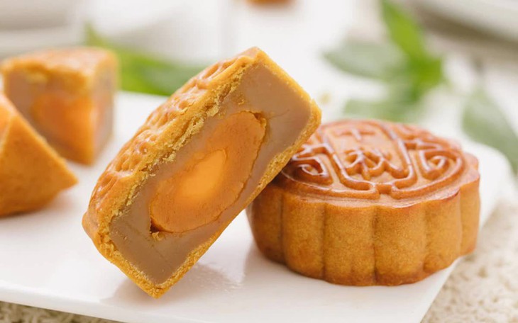 Bánh trung thu cao cấp tiền triệu/hộp, không cần ra phố vẫn ‘cháy hàng’ - Ảnh 5.