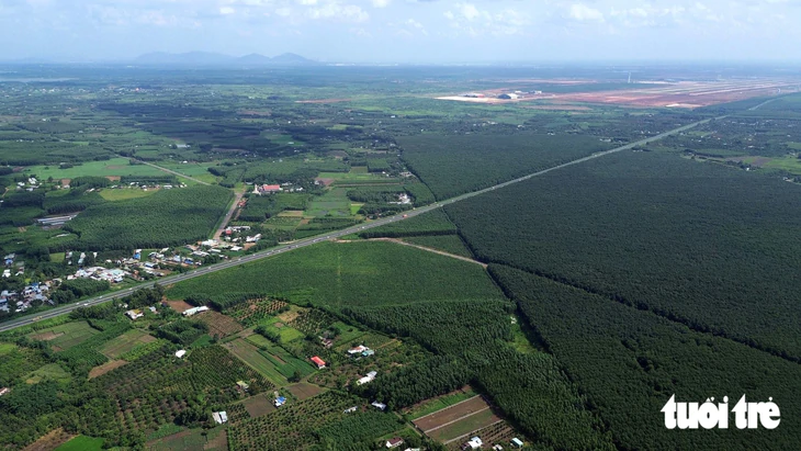 Đồng Nai thúc tiến độ các tuyến đường kết nối sân bay Long Thành, không để dự án chờ mặt bằng - Ảnh 2.