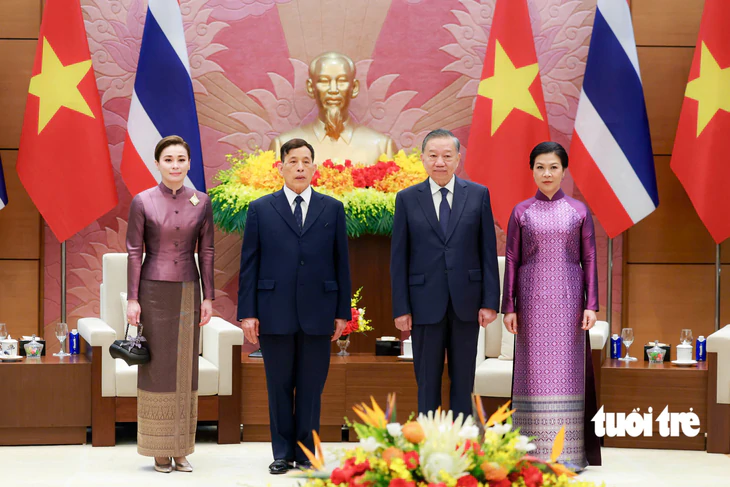 Nhà vua và Hoàng gia Thái Lan quan tâm, ủng hộ thắt chặt tình cảm Việt Nam - Thái Lan - Ảnh 1.