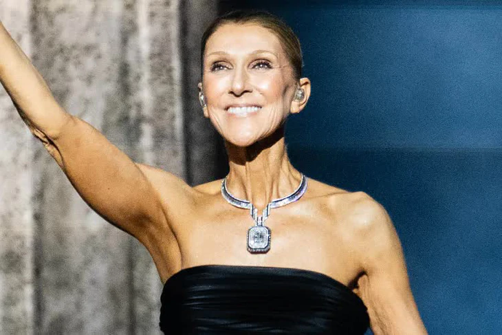 Céline Dion diện 500 carat đá quý cho màn tái xuất sau 6 năm mắc bệnh lạ - Ảnh 1.