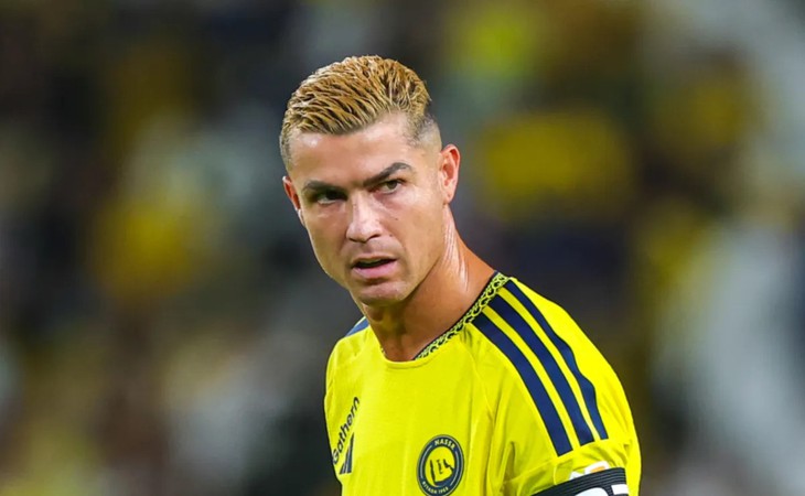 Ronaldo thua tan nát trong ngày trở lại 'Champions League châu Á' - Ảnh 1.