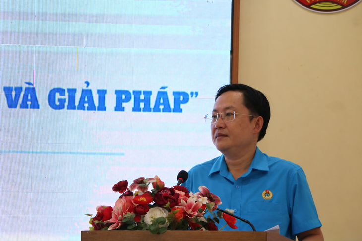 Để có được doanh thu 15 triệu/tháng tài xế xe công nghệ chạy 13-15 giờ mỗi ngày, làm cả ngày nghỉ - Ảnh 2.