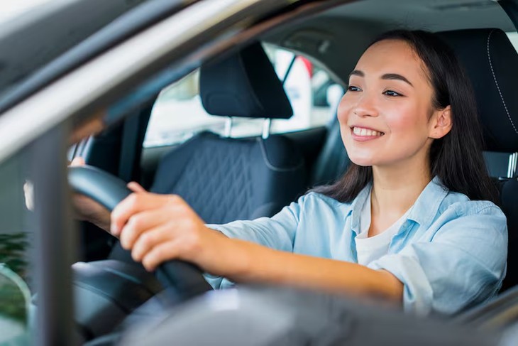 'Vợ mua xe đừng để chồng chọn' - Ảnh 1.