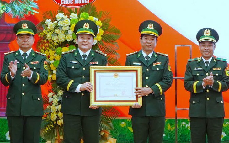Bộ đội Biên phòng quyết liệt phối hợp xây dựng xã, phường, đặc khu 'không ma túy' - Ảnh 2.