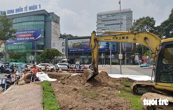 TP.HCM cấm ô tô một chiều đường Tân Kỳ Tân Quý để thi công metro số 2 từ hôm nay - Ảnh 7.