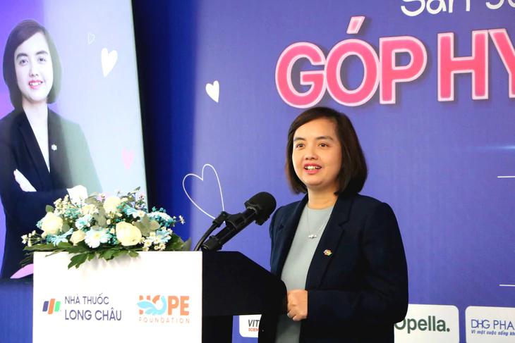 Long Châu, Quỹ Hope tiếp sức bệnh nhân ung thư, san sẻ gánh nặng điều trị - Ảnh 2.