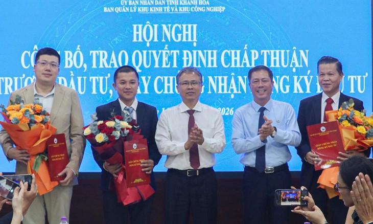 Khánh Hòa có thêm 3 dự án hạ tầng khu công nghiệp với tổng vốn đầu từ hơn 9.000 tỉ đồng - Ảnh 1.