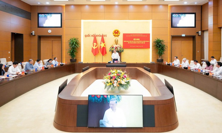 Tổng Bí thư, Chủ tịch nước: Không luân chuyển chỉ để hoàn thiện hồ sơ, không đào tạo dàn trải - Ảnh 2.