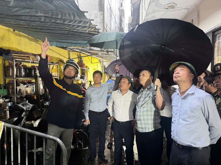 Vụ cháy ở Tây Hồ làm 5 người chết, lãnh đạo Hà Nội giao Công an thành phố khẩn trương điều tra - Ảnh 1.