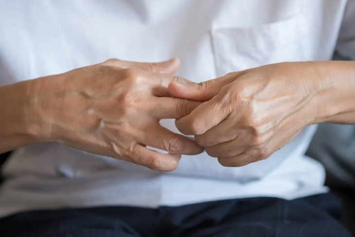 Vitamin K là gì, ảnh hưởng đến máu và sức khỏe xương ra sao? - Ảnh 1.