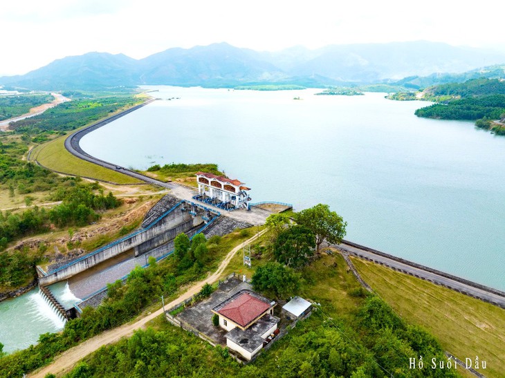 Các hồ chứa nước ở Khánh Hòa 'bị thấm nhẹ, vẫn đảm bảo an toàn' - Ảnh 1.