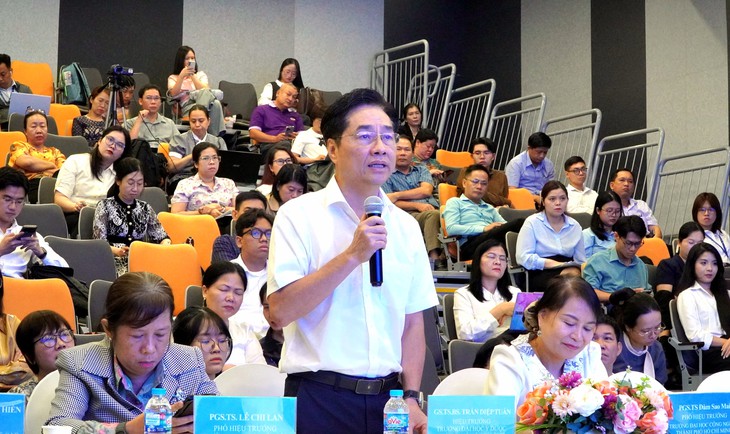 Cần đãi ngộ đặc biệt để thu hút người tài giải 'bài toán khó' nguồn nhân lực cho TP.HCM - Ảnh 2.