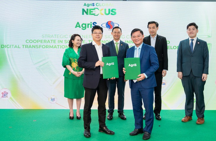 AgriS mở trung tâm đổi mới sáng tạo tại Singapore - Ảnh 6.
