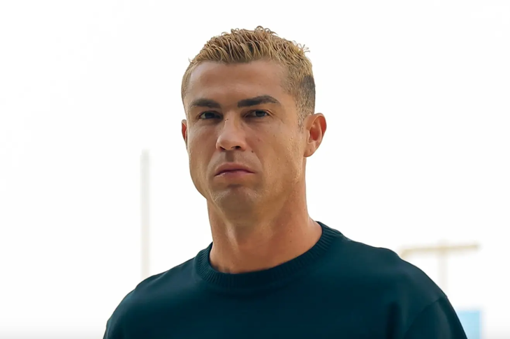 Rộ tin Ronaldo sẽ sớm 'tiền hết, tình tan' với Al Nassr  - Ảnh 1.