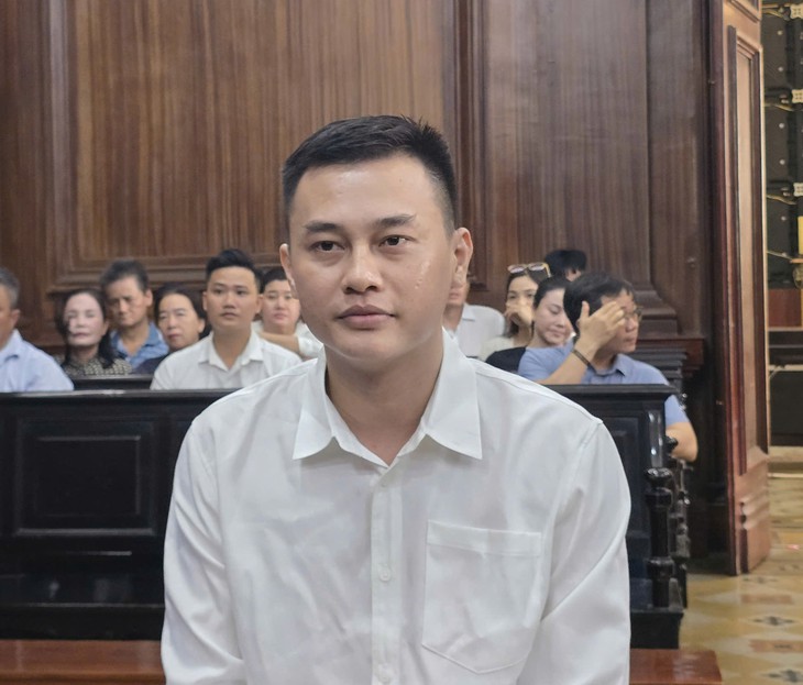 Trùm siêu xe Phan Công Khanh hầu tòa sáng nay - Ảnh 2.