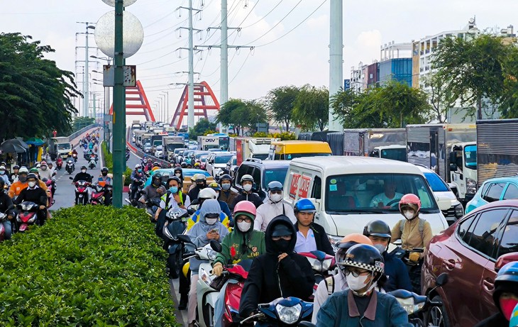 Tin tức sáng 19-9: Lãi suất qua đêm hạ nhiệt, kỳ hạn 2 tuần lại vọt lên 5,5%
- Ảnh
3.