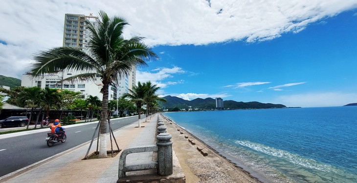Khánh Hòa giao Thuế tỉnh trả lại tiền sử dụng đất dân nộp thừa - Ảnh 1.