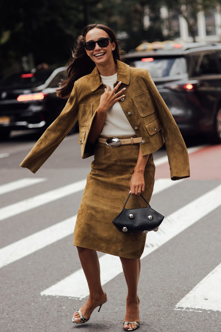 6 phong cách đường phố từ Tuần lễ thời trang New York đáng thử cho mùa thu - Ảnh 7.