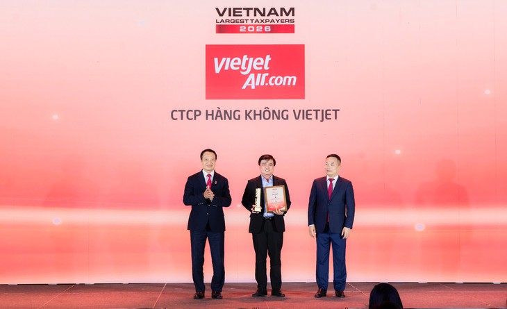 Vietjet dẫn đầu nộp ngân sách trong nhóm hàng không, logistics tư nhân - Ảnh 1.