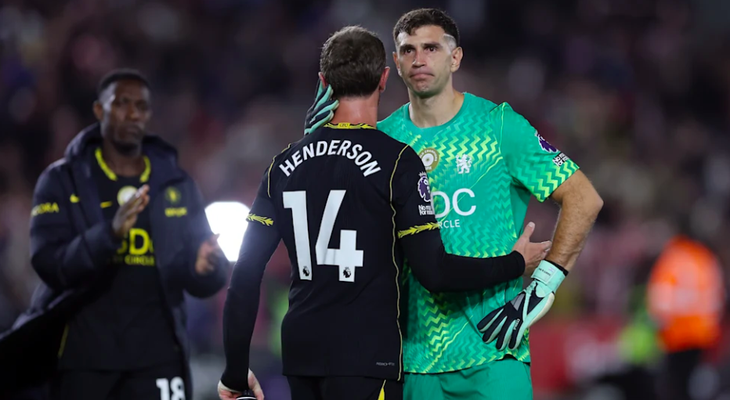 Chelsea thảm bại trước Brentford, tiếp tục khởi đầu bất ổn - Ảnh 2.
