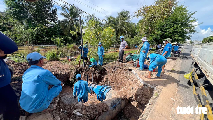Trường mầm non nghỉ học, cơ sở kinh doanh ở Cao Lãnh nghỉ bán do... bể ống
nước - Ảnh
1.