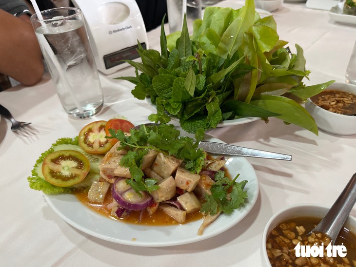 Dấu
ấn Việt trong đời sống và ẩm thực Đông Bắc Thái Lan - Ảnh
22.