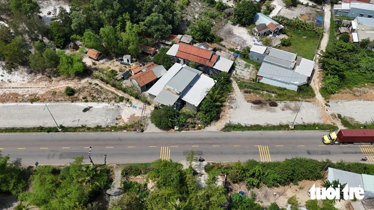 Diện mạo đường ngàn tỉ kết nối 2 sân bay Đà Nẵng - Chu Lai - Ảnh 3.