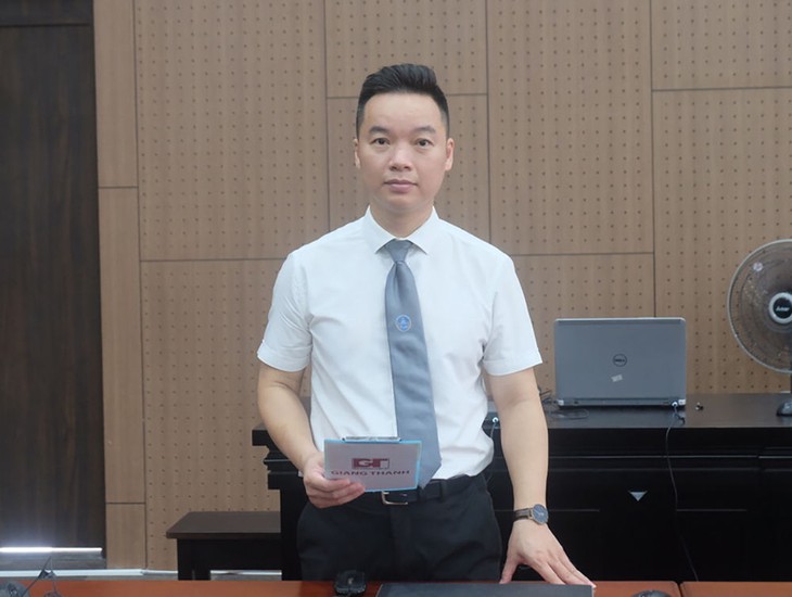 Người đàn ông 63 tuổi kiện bạn gái 48 tuổi đòi 5 tỉ đồng sau chia tay - Ảnh 2.