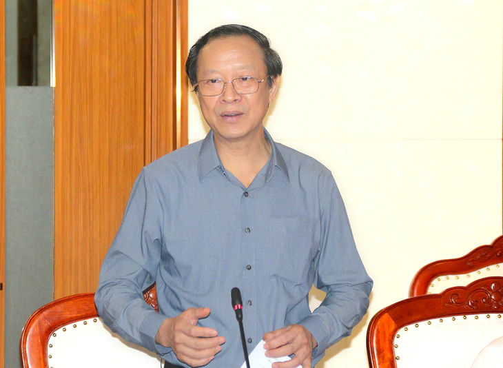 Thứ trưởng Bộ GD&ĐT đề nghị Khánh Hòa cắt giảm các cuộc họp, cuộc thi không cần thiết - Ảnh 2.