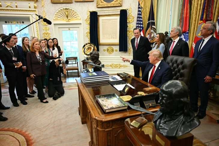 Ông Trump có quyền cấm CNN và các báo đài khác vào Nhà Trắng? - Ảnh 2.
