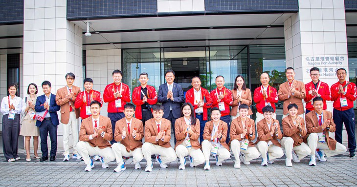 Chủ tịch Ủy ban Olympic Việt Nam 'tiếp lửa' cho đoàn thể thao Việt Nam trước giờ khai mạc Asiad 20 - Ảnh 3.